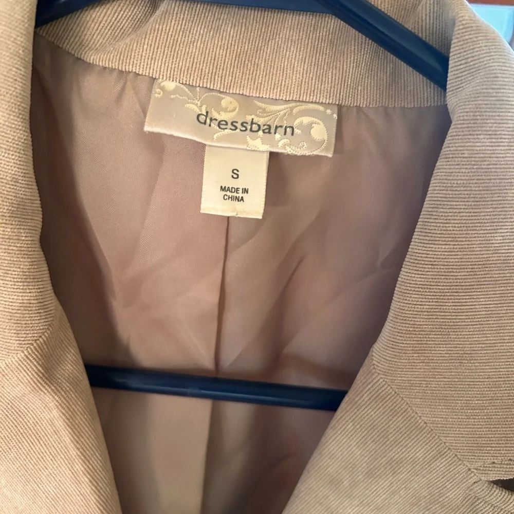 Dressbarn Light Brown Women's Blazer with Tortoise Shell PERFECT Buttons EUC - Picture 2 of 5